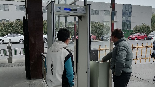 安檢門(mén)金屬探測(cè)門(mén)