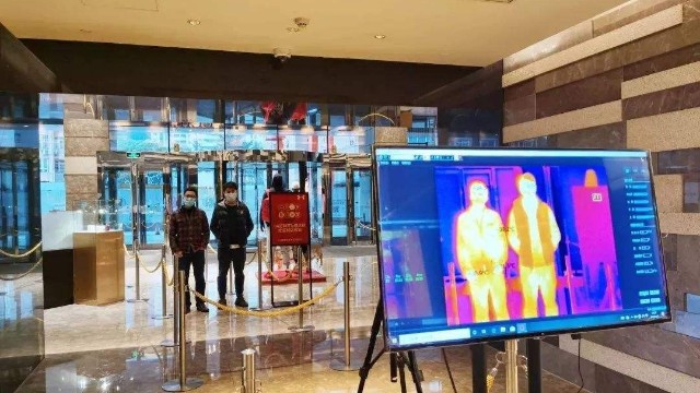 熱成像人體測(cè)溫設(shè)備